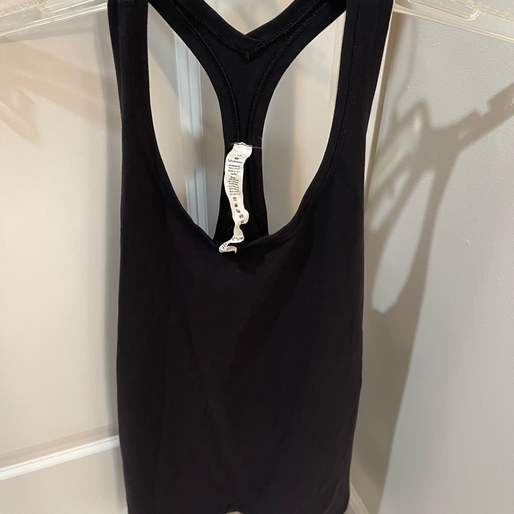 LULULEMON SZ 10